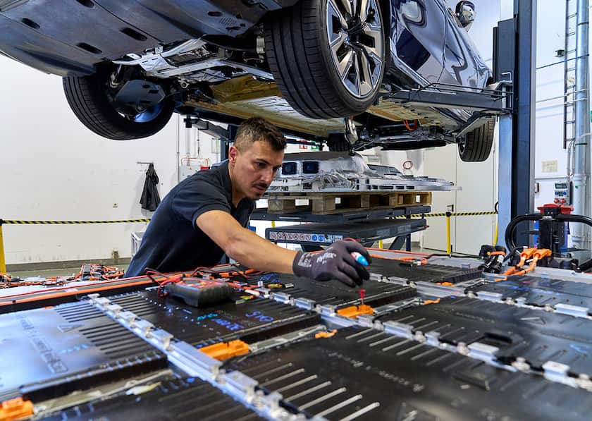 BMW i samarbeid om gjenvinning av batterier